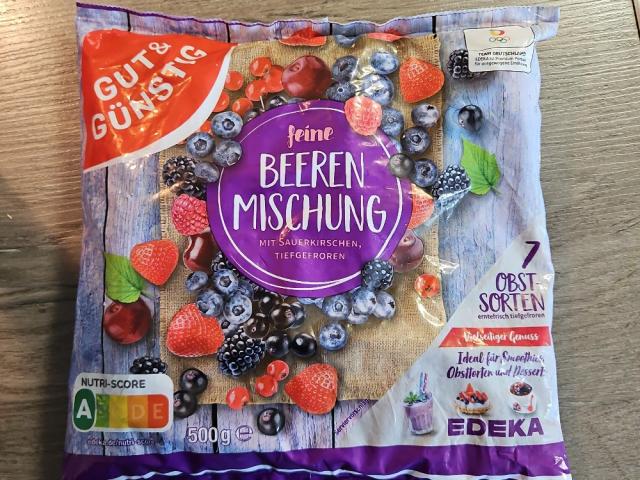 Hochgeladen von: JanVö Hochgeladen von: JanVö