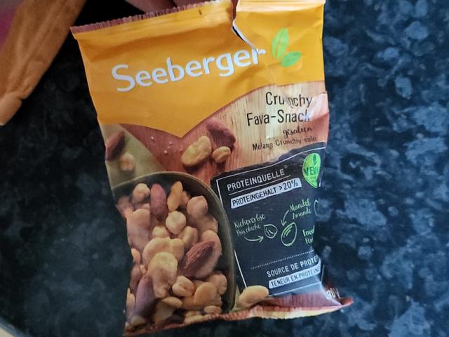 Hochgeladen von: lxni.ftl Hochgeladen von: lxni.ftl