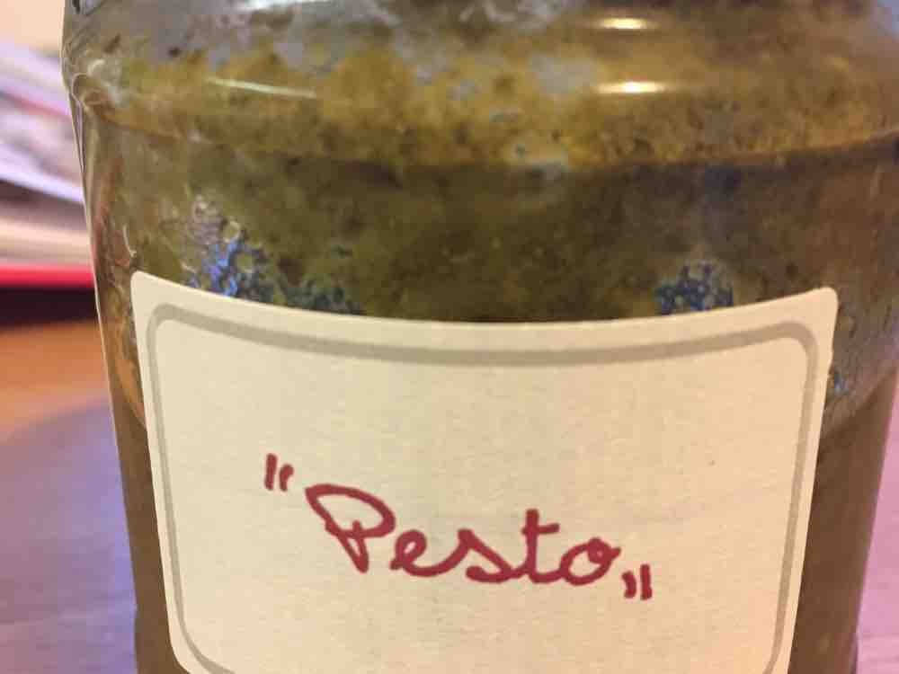Pesto, mit Basilikum  von IrisV | Hochgeladen von: IrisV