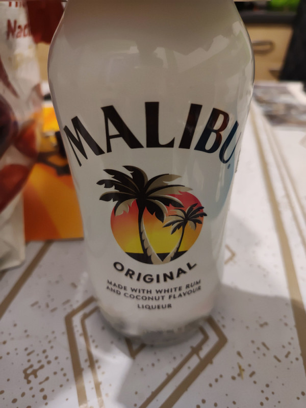Malibu Original, Made with White Rum and Coconut Flavour von Mag | Hochgeladen von: MagtheSag