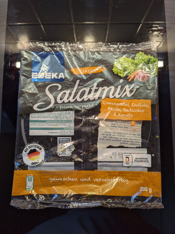 Salatmix Classic, Romansalat, Endivie, Grüße, Radicchio & Ka | Hochgeladen von: LNZBNDR