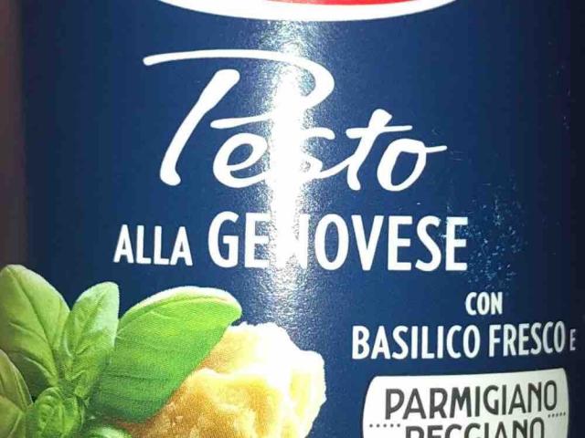 Pesto Alla Genovese, Con Basilico Fresco E Parmigiano Reggiano b | Uploaded by: VLB