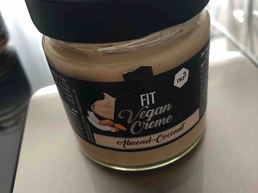 Nu 3 Almond Coconut Vegan Creme von Furkinho93 | Hochgeladen von: Furkinho93