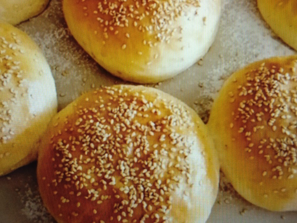 Burger Buns von pups56obzhora | Hochgeladen von: pups56obzhora Burger Buns von pups56obzhora | Hochgeladen von: pups56obzhora
