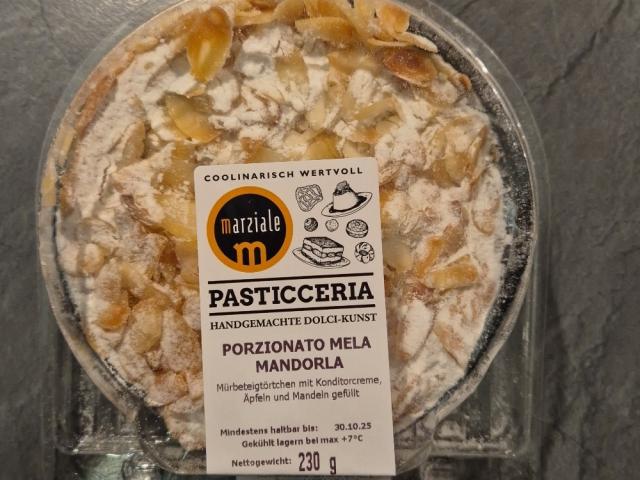 Hochgeladen von: Lala96 Hochgeladen von: Lala96