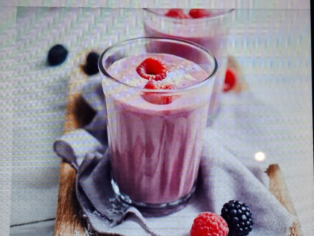 Joghurt-Beeren-Drink von Annatolli | Hochgeladen von: Annatolli Joghurt-Beeren-Drink von Annatolli | Hochgeladen von: Annatolli