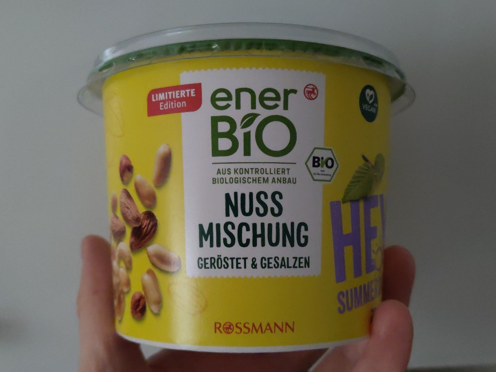 Nussmischung, enerbio von Scyr | Hochgeladen von: Scyr Nussmischung, enerbio von Scyr | Hochgeladen von: Scyr