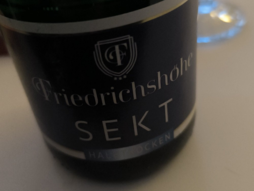 Hochgeladen von: angelalovesblink