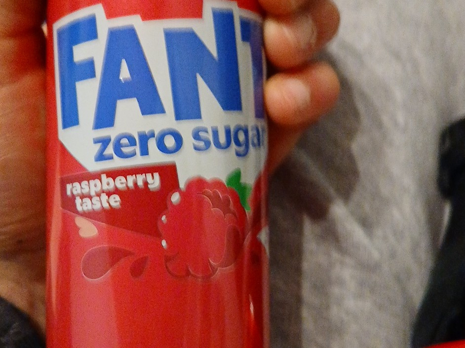 Fanta zero sugar raspberry Taste von John-luca | Hochgeladen von: John-luca