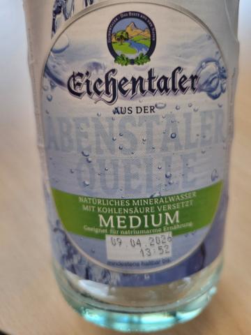 Mineralwasser, Medium von womancat76 | Hochgeladen von: womancat76