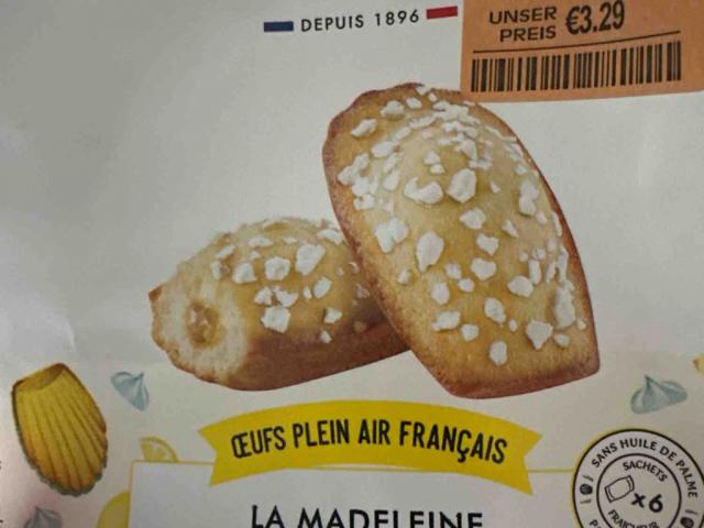 la Madeleine, eclats de meringue by Ildar0405 | Uploaded by: Ildar0405
