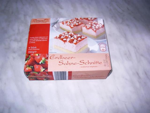 Erdbeer-Sahne-Schnitte Mon Cafe, Erdbeer | Hochgeladen von: Thomasschwind