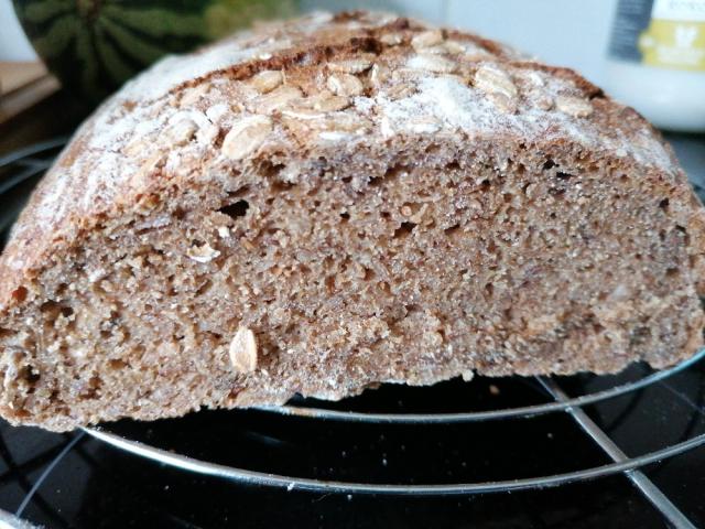 selbstgebackenes Brot von maritvegan | Hochgeladen von: maritvegan