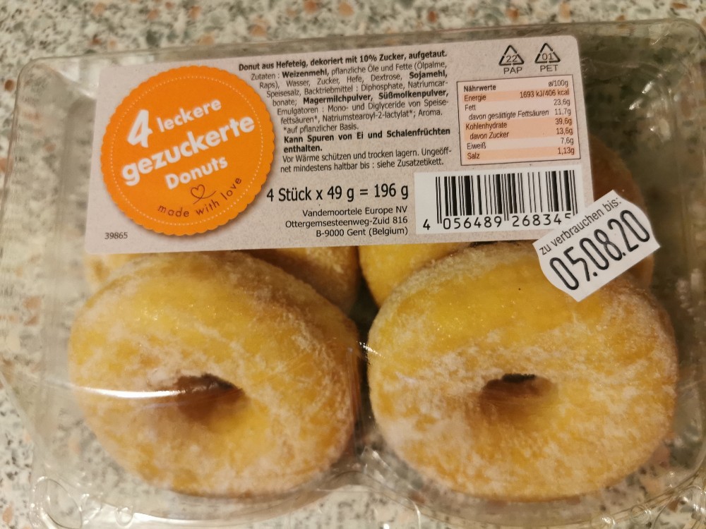 4 leckere gezuckerte Donuts von LaCherque | Hochgeladen von: LaCherque