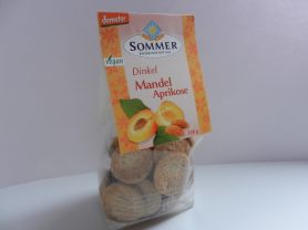 Sommer Dinkelgebäck, mit Aprikosen und Mandeln | Hochgeladen von: maeuseturm