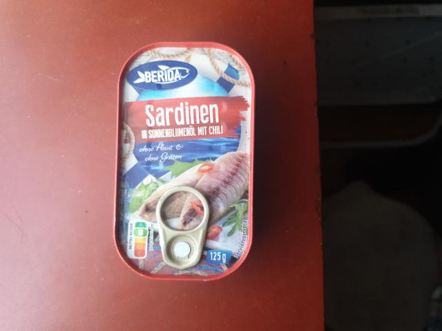 Sardinen, in Sonnenblumenöl mit Chili von kldaniel@gmx.de | Hochgeladen von: kldaniel@gmx.de