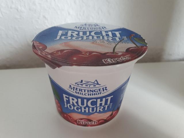 Mertinger Frucht Joghurt mild Kirsch, 3,5% Fett von Beccy661 | Hochgeladen von: Beccy661