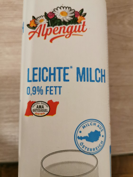 Leichte Milch, 0,9 % Fett von MoniK16 | Hochgeladen von: MoniK16