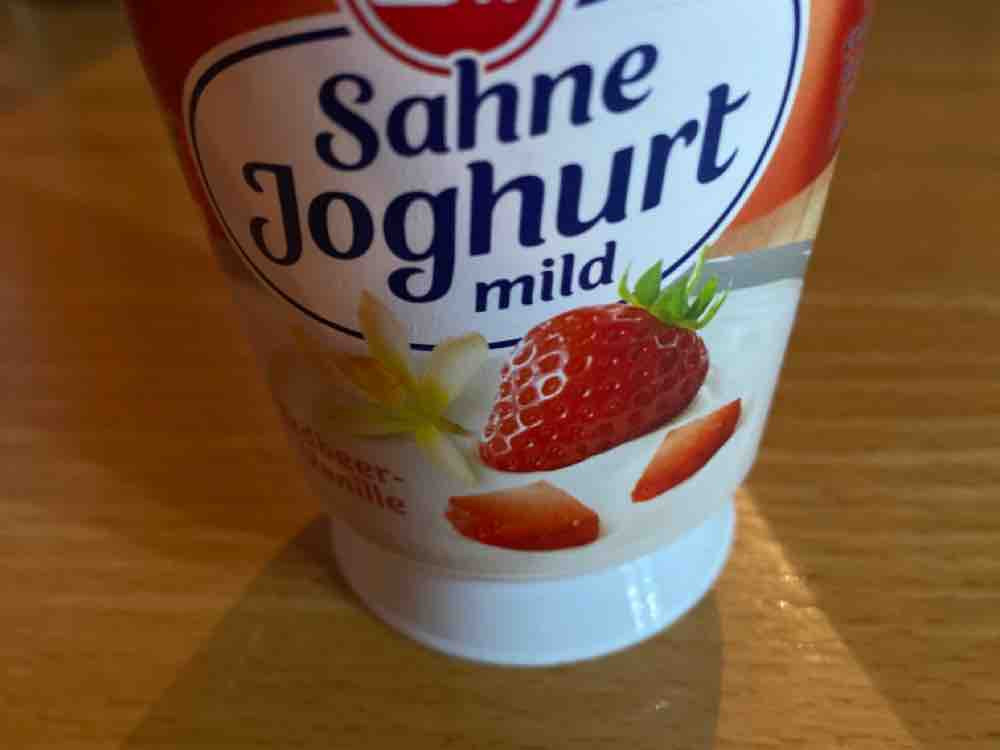 Zott Sahne Joghurt Mild Erdbeer-Vanille von DoyleCruz | Hochgeladen von: DoyleCruz