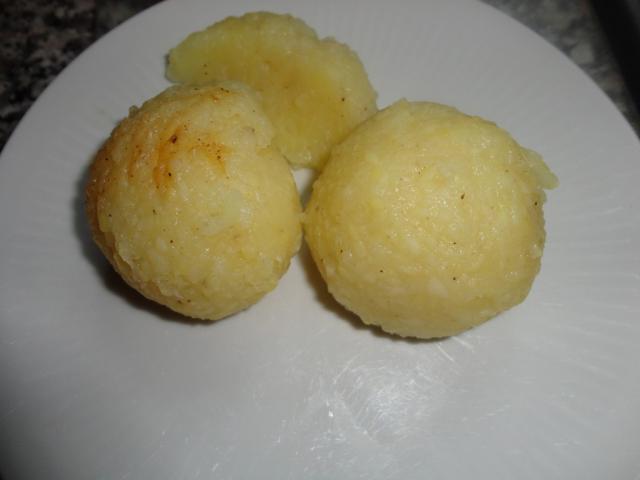 Kartoffelkloß, gekocht | Uploaded by: reg.