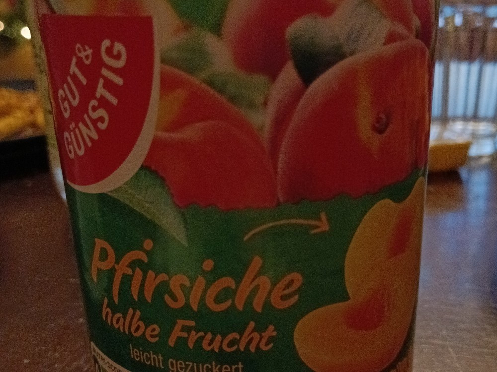 Pfirsiche, halbe Frucht von Mayana85 | Hochgeladen von: Mayana85