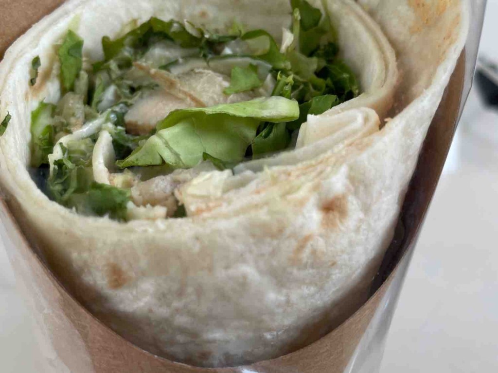 Caesar Wrap, Weizenfladen mit Hähnchenbrust und Hartkäse von fel | Hochgeladen von: felsound