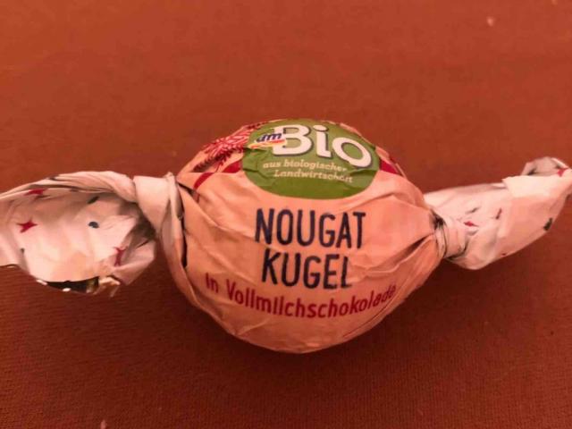 Nougat Kugeln, in Vollmilchschokolade von alexandra.habermeier | Hochgeladen von: alexandra.habermeier