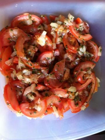 Tomatensalat + | Hochgeladen von: Jule0