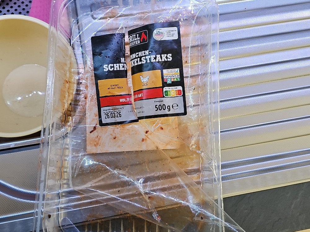 Hochgeladen von: Tholo90