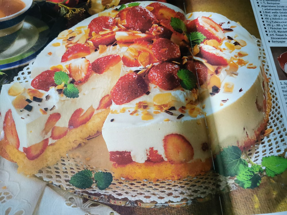 Erdbeer-Joghurt-Torte von Karlsson | Hochgeladen von: Karlsson