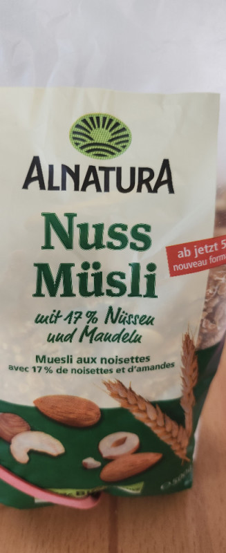 Nuss Müsli, Mit Nüssen und Mandeln von Cassiopaiya | Hochgeladen von: Cassiopaiya