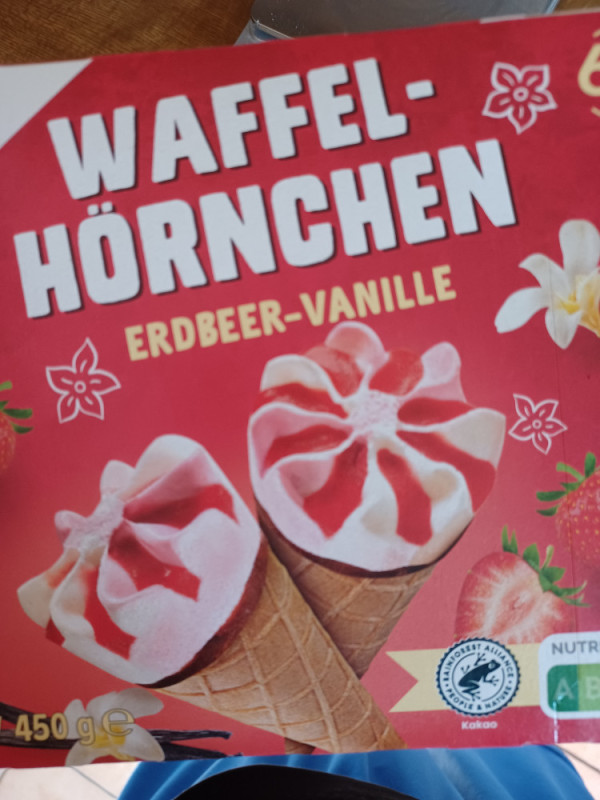 waffel hörnchen Erdbeer vanille, eis von hald | Hochgeladen von: hald