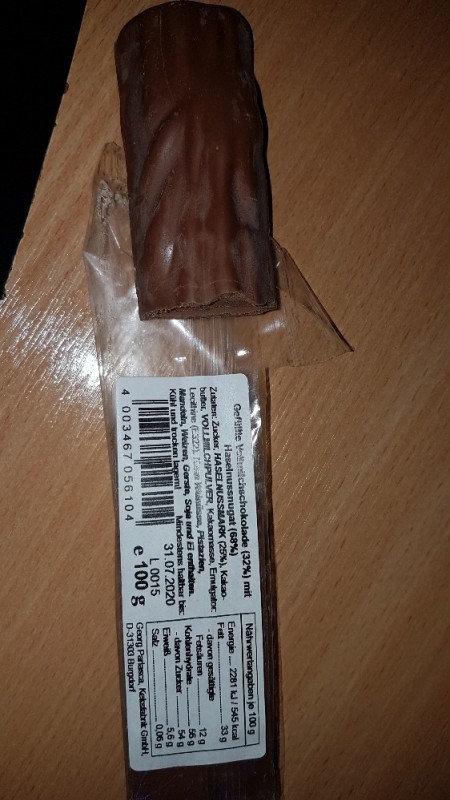 Riegel Vollmilchschokolade mit Haselnussnugat, 100g Riegel von B | Hochgeladen von: Blaunix