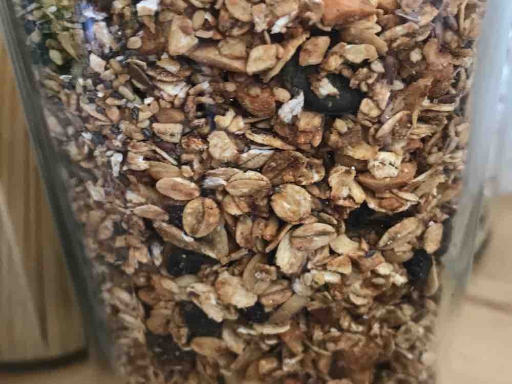 Granola, selbstgemacht von hexeschrumpeldei106 | Hochgeladen von: hexeschrumpeldei106