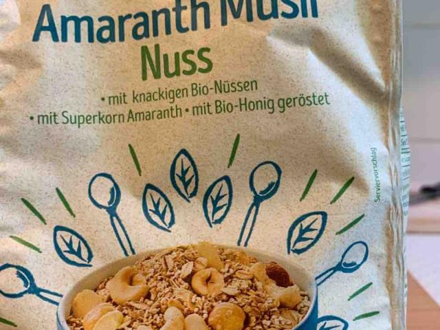 Amaranth Müsli Nuss, Mit knackigen Bio Nüssen von LauraN1603 | Hochgeladen von: LauraN1603