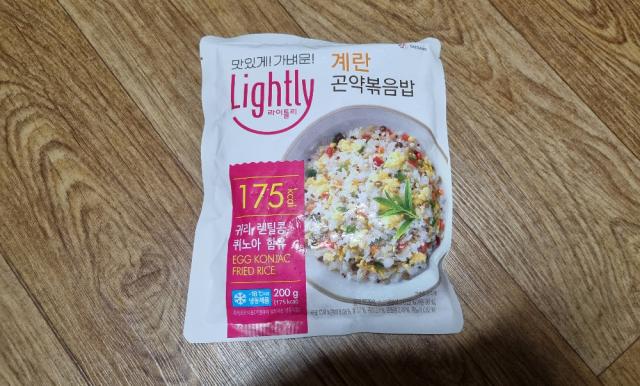 Lightly Egg Konjac Fried Rice, 라이틀리 계란 곤약볶음밥 by Anni-Banani | Uploaded by: Anni-Banani