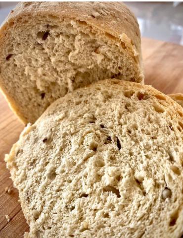 Lin Switzerland White Bread Loaf, Keto by cannabold | Uploaded by: cannabold