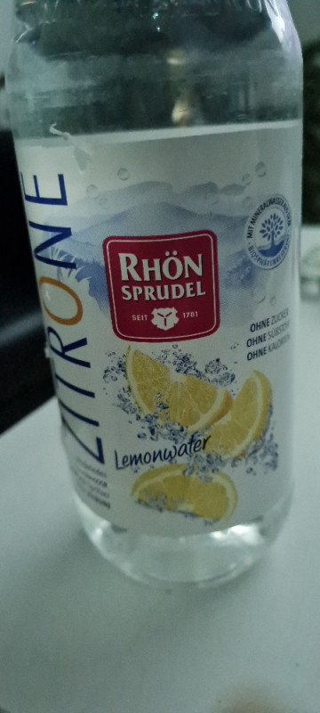Rhön Sprudel Lemonwater, Zitrone von daniel2018 | Hochgeladen von: daniel2018