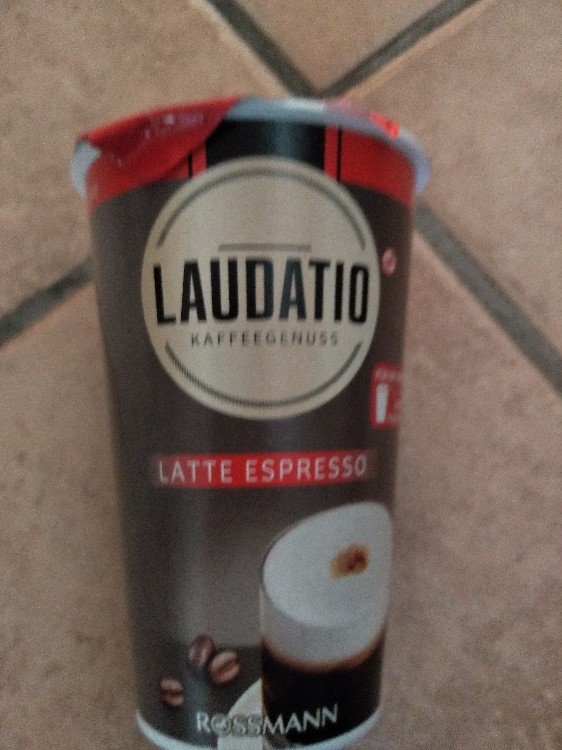 Latte Espresso, Kaffeegetränk mit Milch, Rahm und Zucker von Mar | Hochgeladen von: Marco S.
