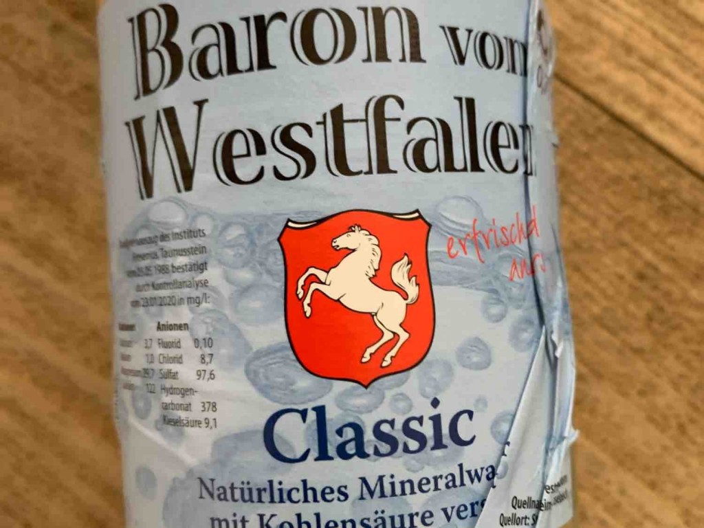 Baron von Westfalen Mineralwasser Classic, mit Kohlensäure von S | Hochgeladen von: StefanMayer