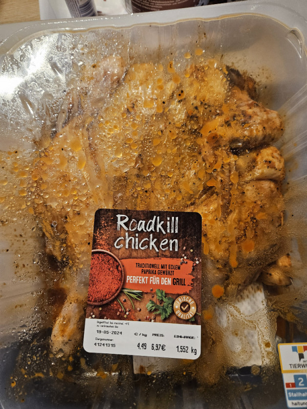 Roadkill Chicken von tatjanamueller3792 | Hochgeladen von: tatjanamueller3792