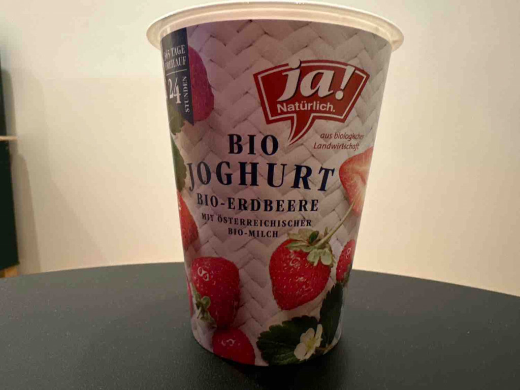 Bio Joghurt Erdbeere, 3,6% Fett von christophrest | Hochgeladen von: christophrest