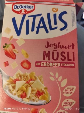 Joghurt Müsli mit Erdbeer Stücken, Vitalis von goedea | Hochgeladen von: goedea