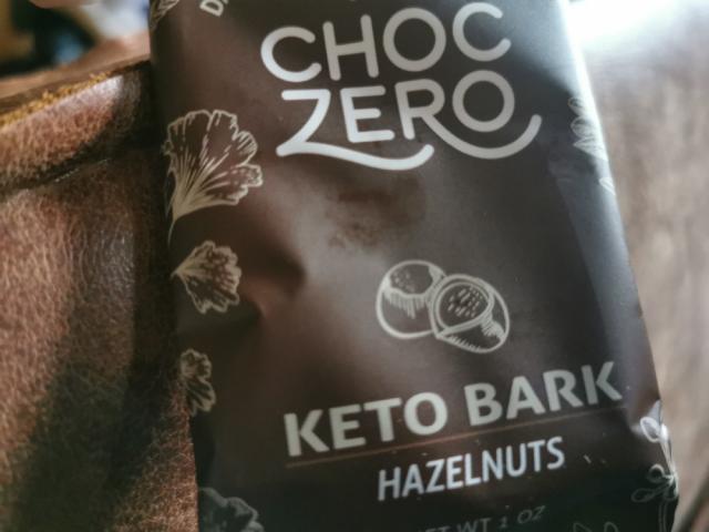 Dark Chocolate Keto Bark, Hazelnuts by cannabold | Hochgeladen von: cannabold