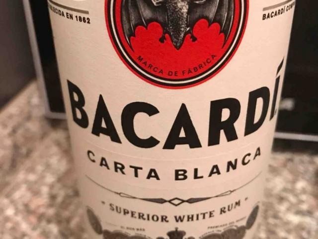 Bacardi Rum von ChrisRed | Uploaded by: ChrisRed