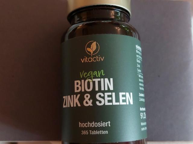 Biotin=10.000 ụg, Zink=10 mg  & Selen=55 ụg, vegan von BineLD | Hochgeladen von: BineLD