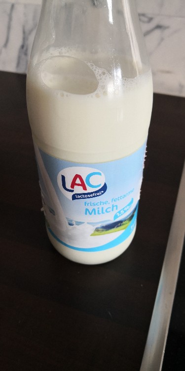 Frische fettarme Milch 1,5%, laktosefrei von littleesthy | Hochgeladen von: littleesthy