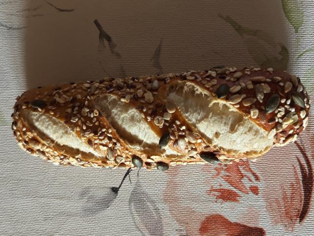 Hochgeladen von: arturrachner181 Hochgeladen von: arturrachner181