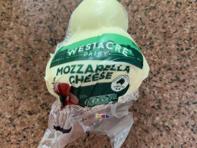 Mozzarella Cheese by bdominik13 | Uploaded by: bdominik13 Mozzarella Cheese by bdominik13 | Uploaded by: bdominik13