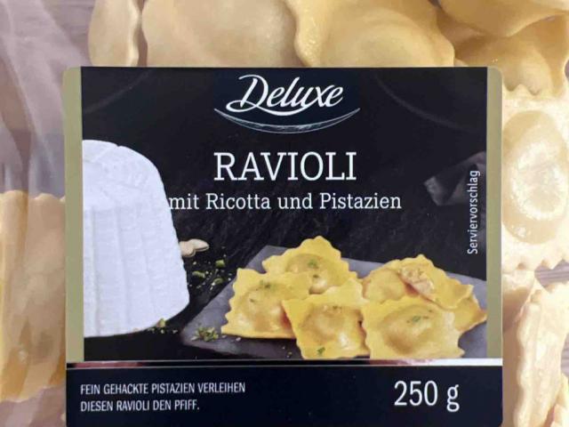 Ravioli, mit Ricotta und Pistazien von JuneYubin | Hochgeladen von: JuneYubin